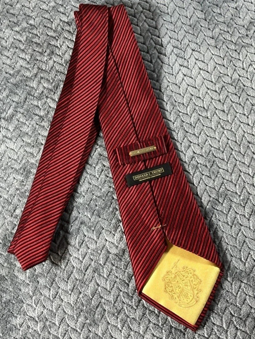 Donald J.‎ Trump Red/black/gold Tie